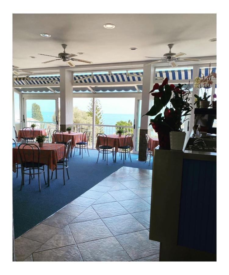 Hotel Cyrnea Ville-di-Pietrabugno Εξωτερικό φωτογραφία
